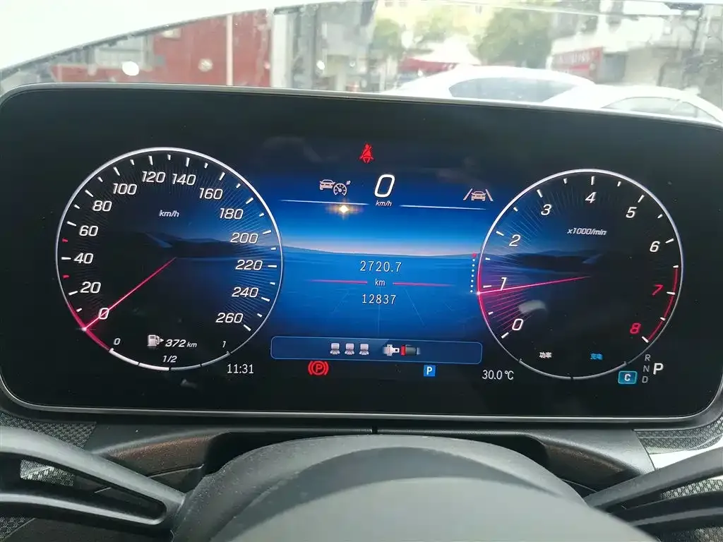 Mercedes-Benz C-Class 2025 из CN, фото 8