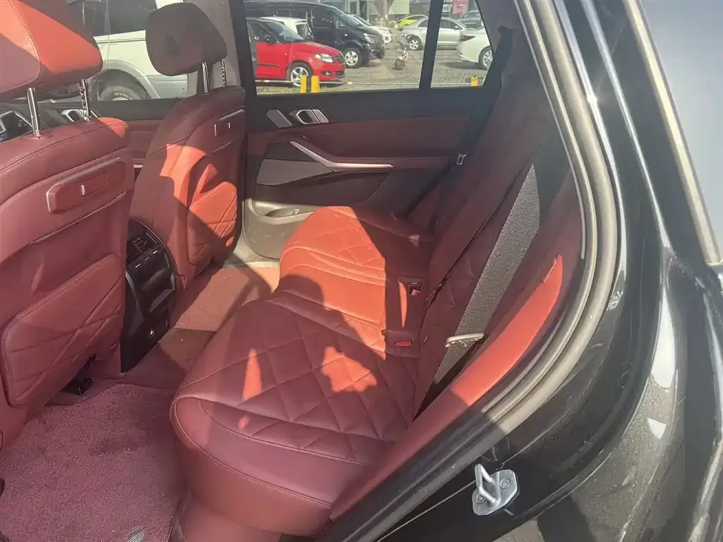 BMW X5 2024 из CN, фото 6