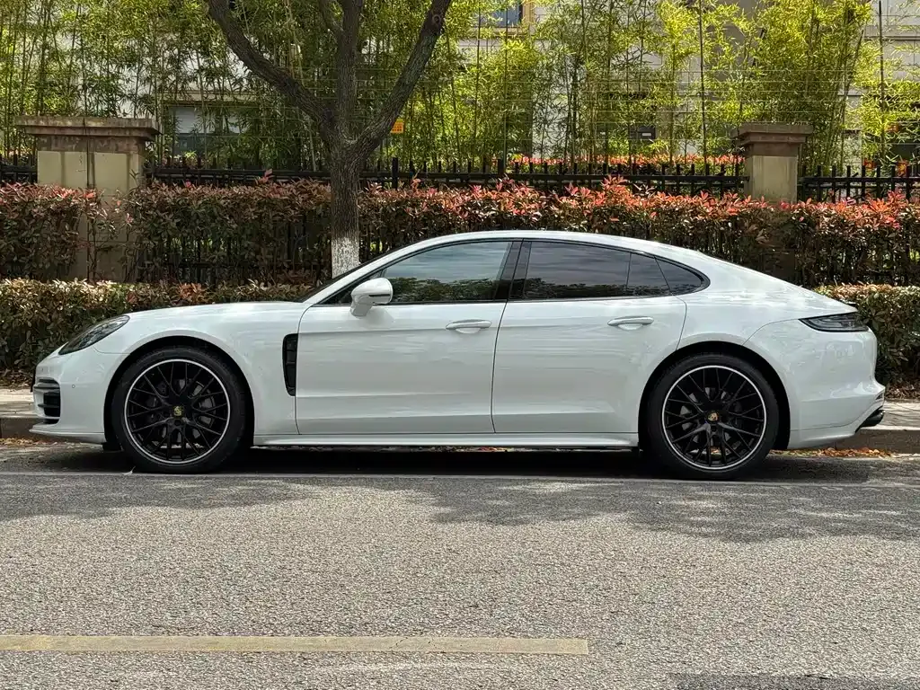 Porsche Panamera 2022 из CN, фото 2