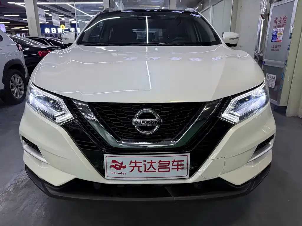 Nissan Qashqai 2021 из CN, фото 1