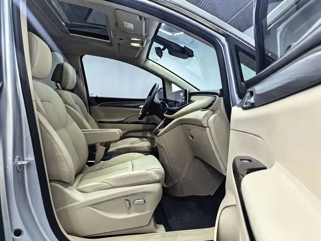 Buick GL8 Hybrid 2025 из CN, фото 9