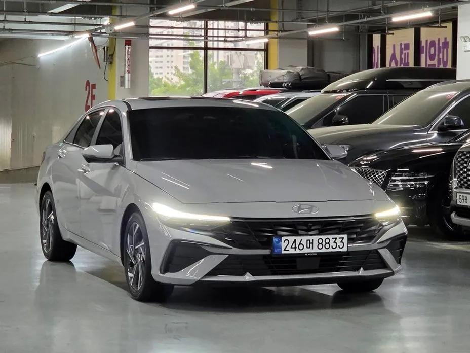 Hyundai AVANTE — фото 2