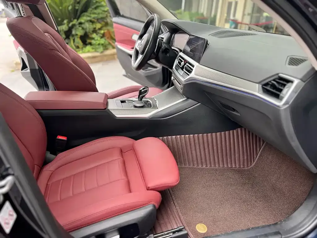 BMW 3 Series 2021 из CN, фото 4