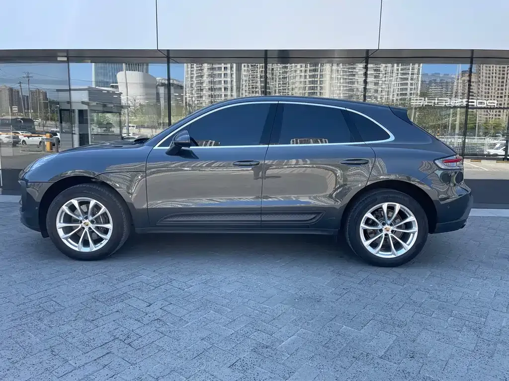 Porsche Macan 2023 из CN, фото 4