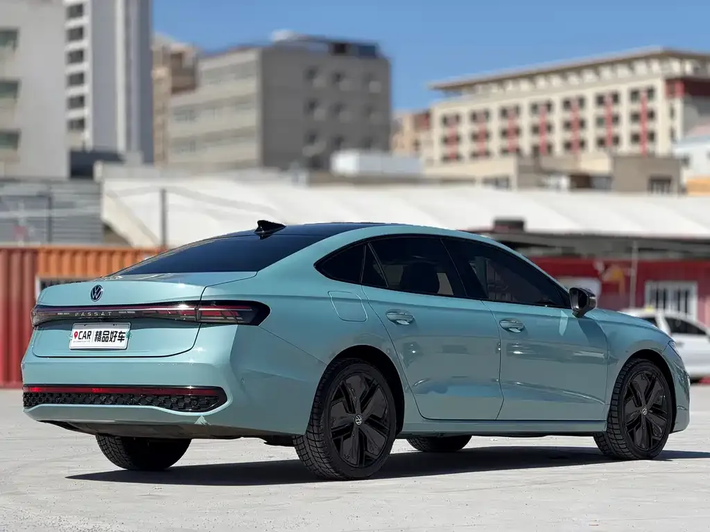 Volkswagen Passat 2025 из CN, фото 5