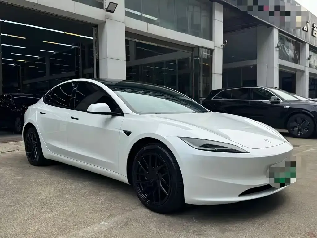 Tesla Model 3 2024 из CN, фото 6
