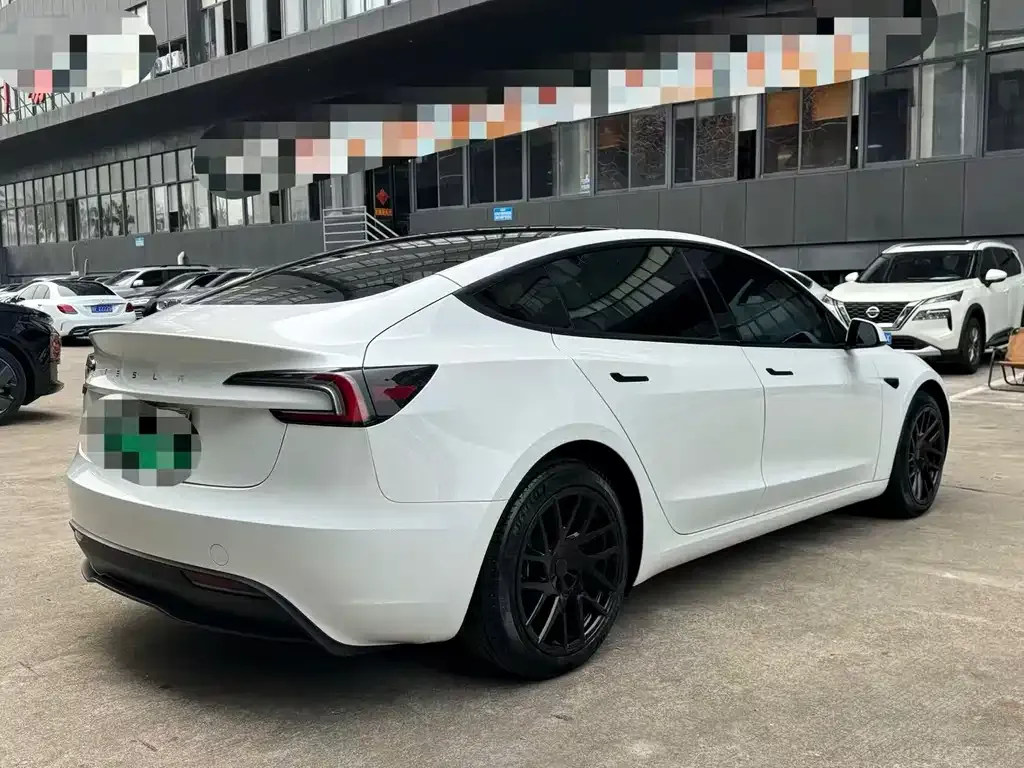 Tesla Model 3 2024 из CN, фото 4