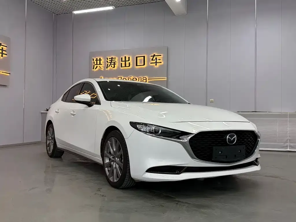 Mazda 3 Axela — фото 9