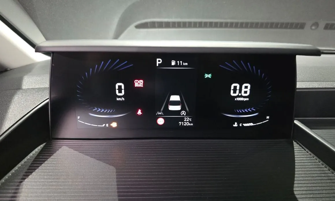 Hyundai Staria — фото 8