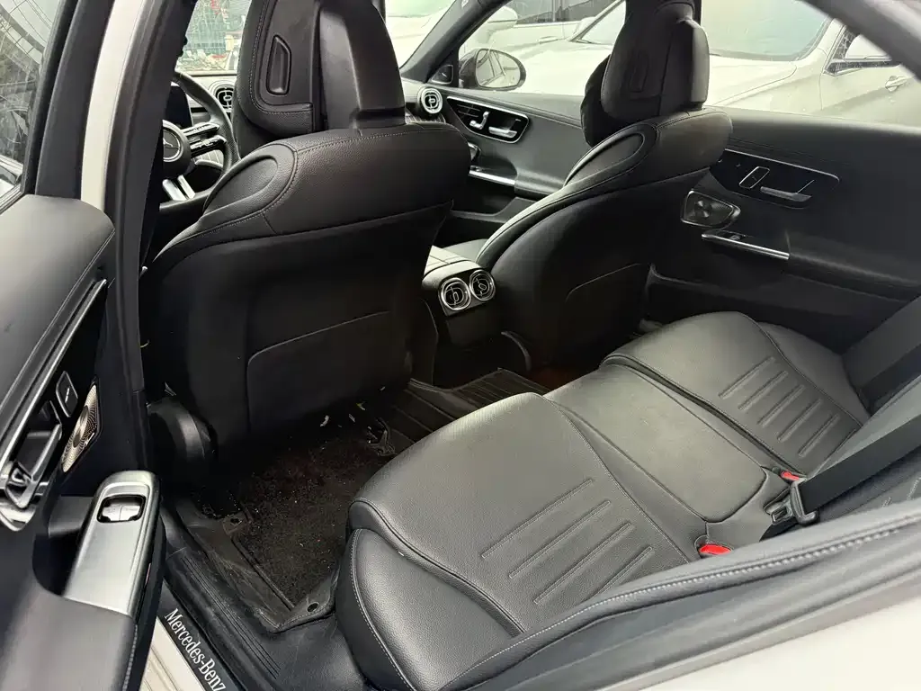 Mercedes-Benz C-Class 2024 из CN, фото 2