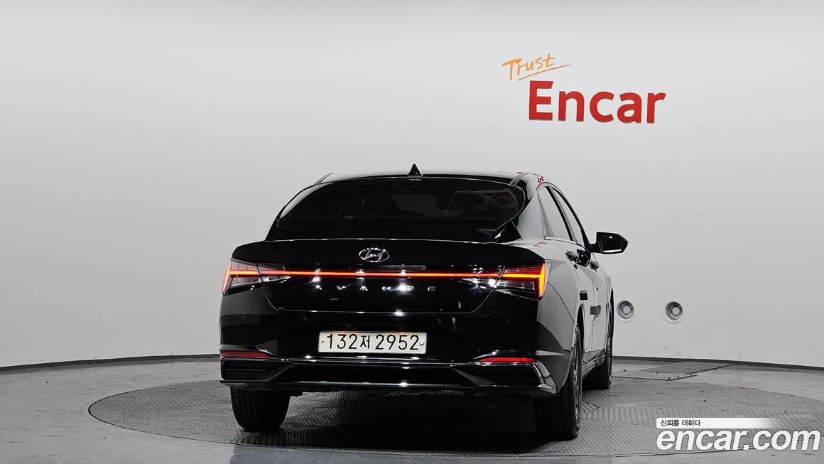 Hyundai AVANTE 2022 из KR, фото 2