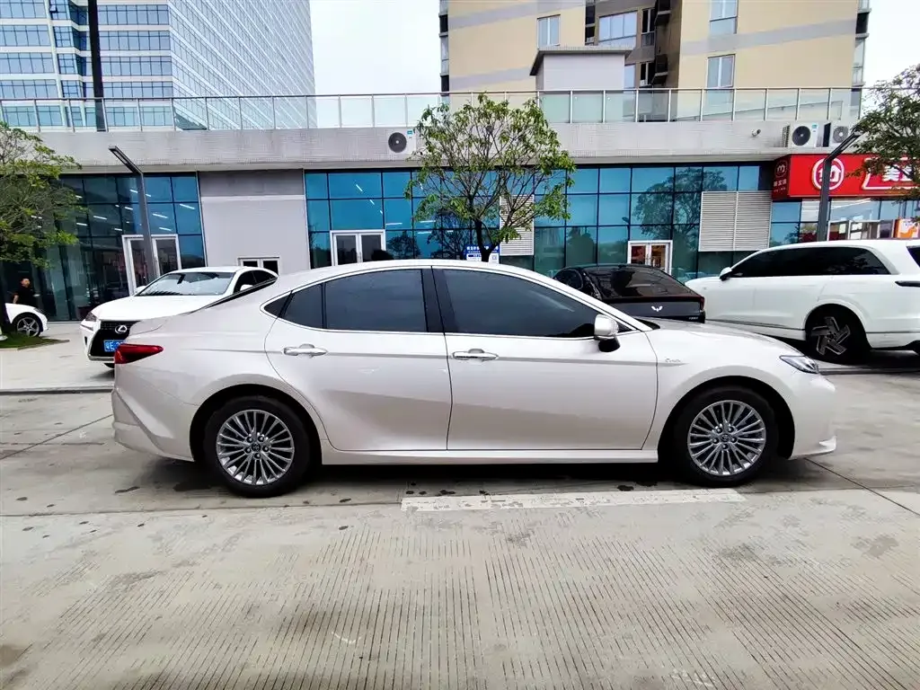 Toyota Camry 2025 из CN, фото 6