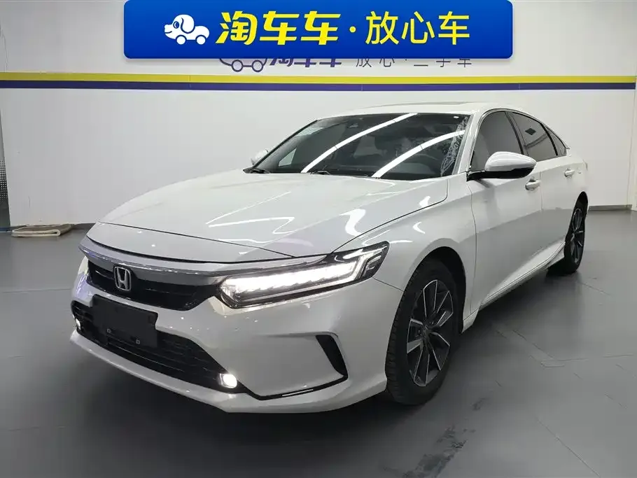 Honda Inspire 2023 из CN, фото 1