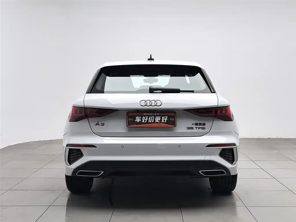Audi A3 2021 из CN, фото 2