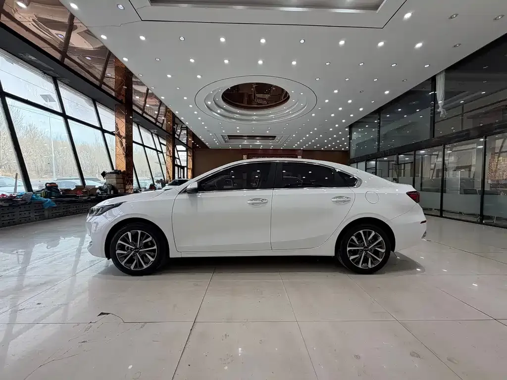 Kia K3 2023 из CN, фото 6