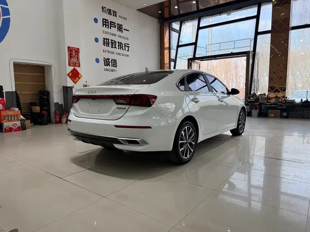 Kia K3 2023 из CN, фото 8