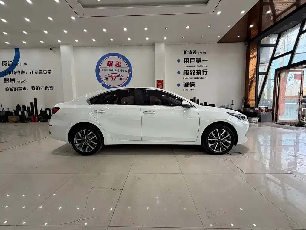 Kia K3 2023 из CN, фото 7