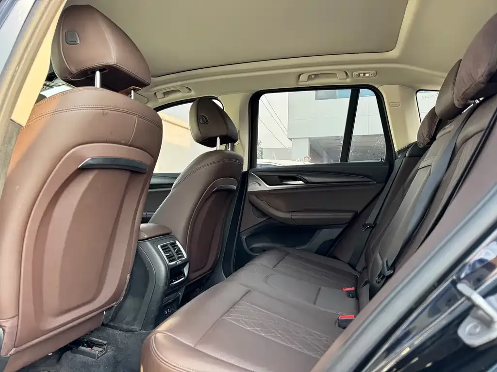 BMW X3 2024 из CN, фото 4