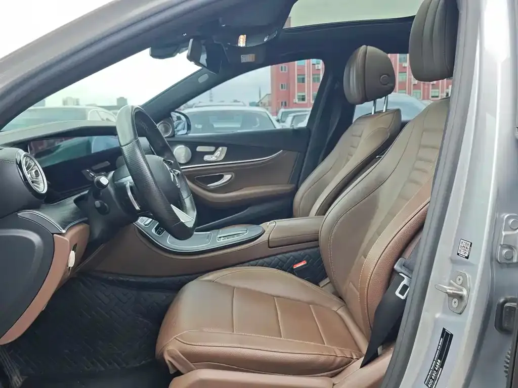 Mercedes-Benz E-Class 2021 из CN, фото 2