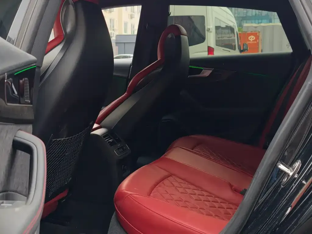 Audi S5 2023 из CN, фото 3