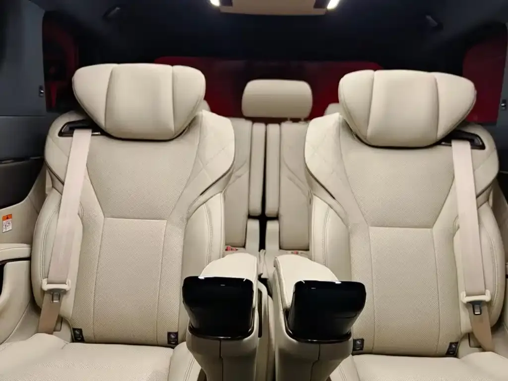 Toyota Alphard 2024 из CN, фото 2