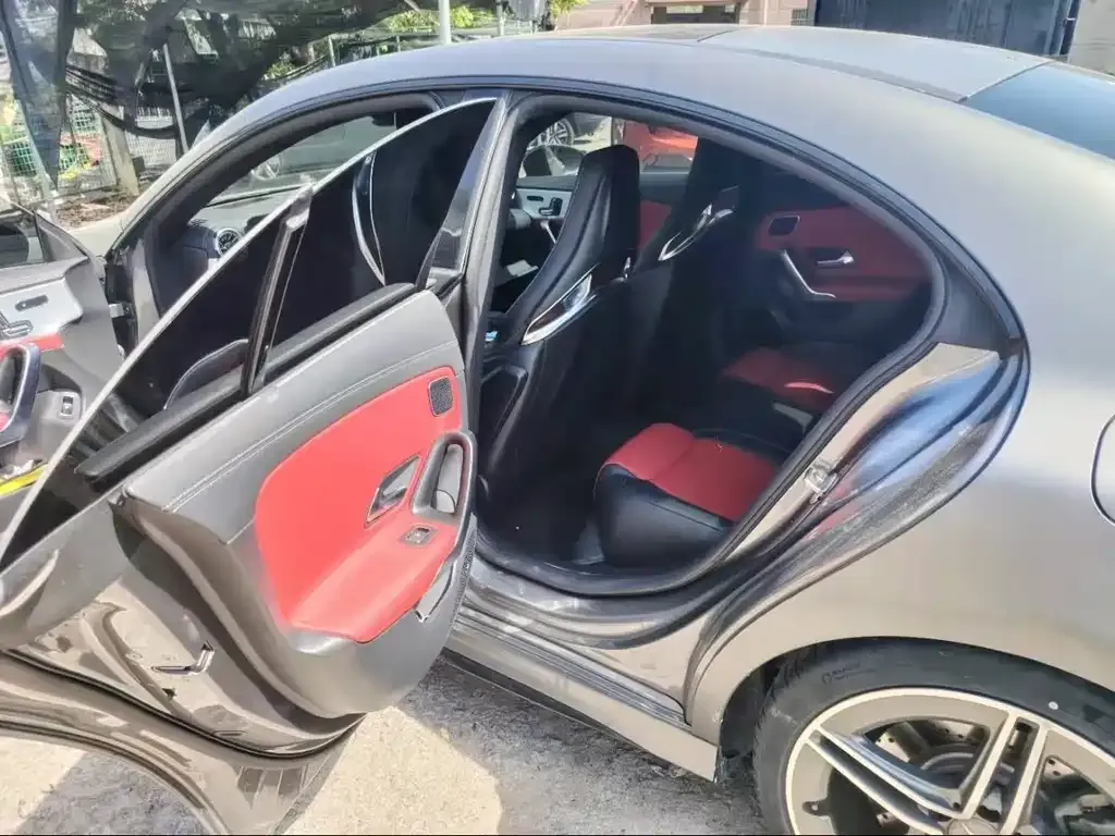 Mercedes-Benz CLA AMG — фото 4