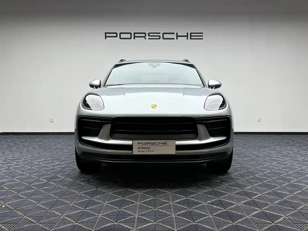 Porsche Macan — фото 5