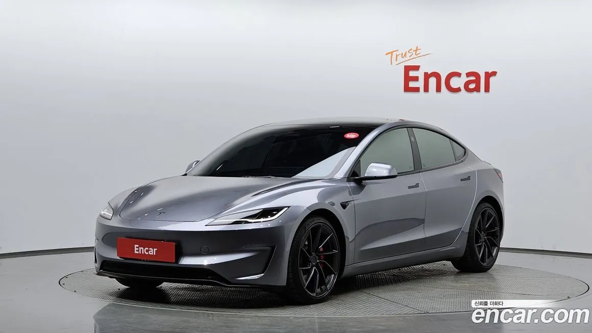 Tesla Model 3 2025 из KR, фото 1