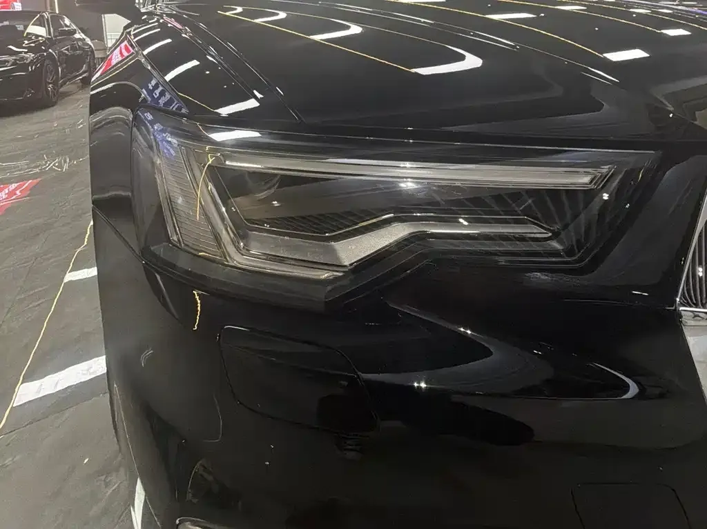 Audi A6L 2023 из CN, фото 5