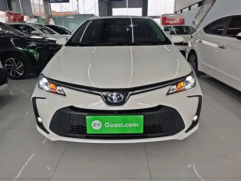 Toyota Corolla 2024 из CN, фото 3
