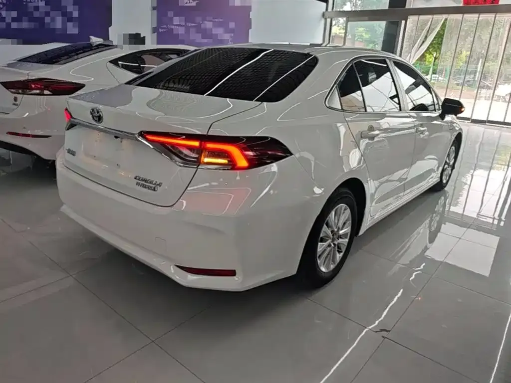 Toyota Corolla 2024 из CN, фото 7