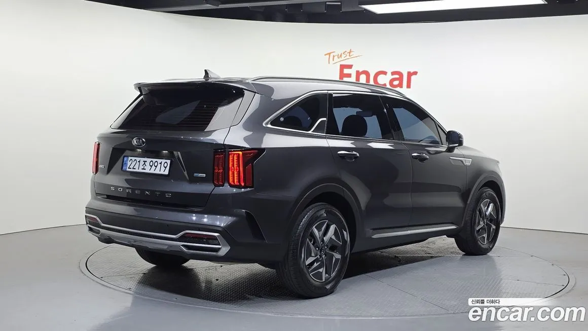 Kia Sorento — фото 2