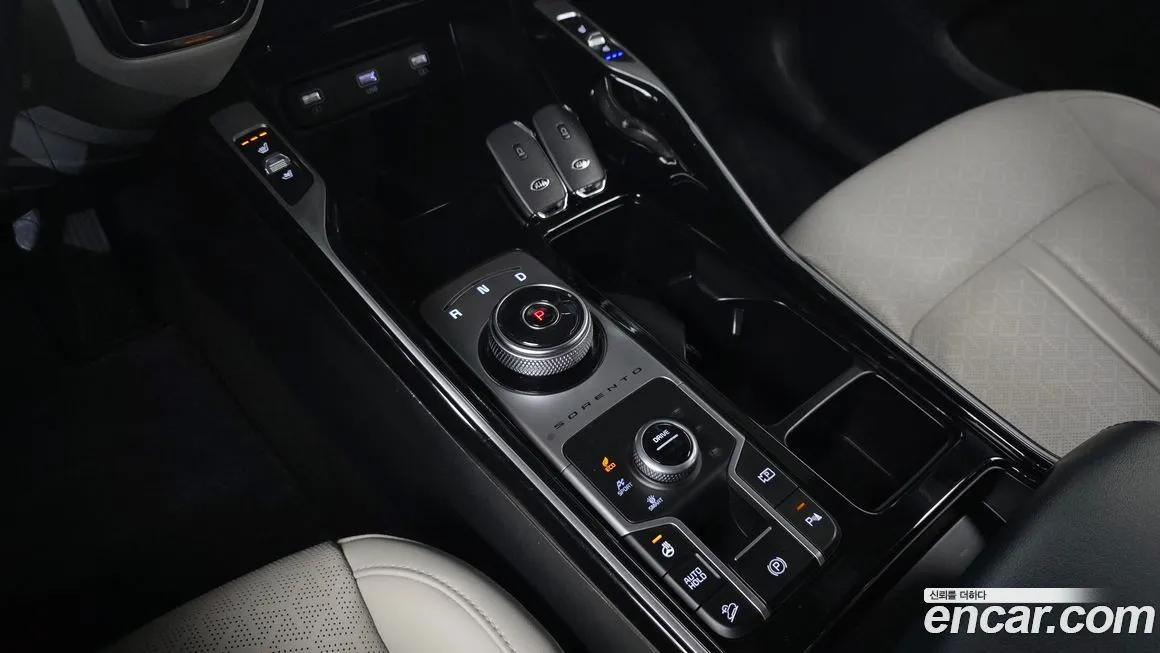 Kia Sorento — фото 5