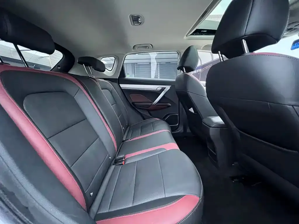 Geely Binyue 2023 из CN, фото 8