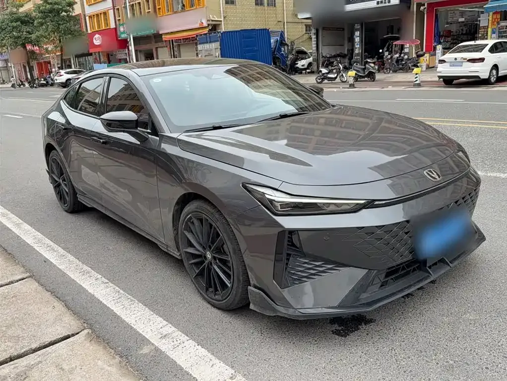 Changan UNI-V 2025 из CN, фото 8