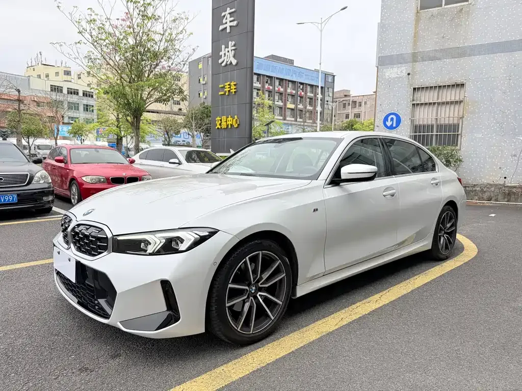 BMW 3 Series — фото 1