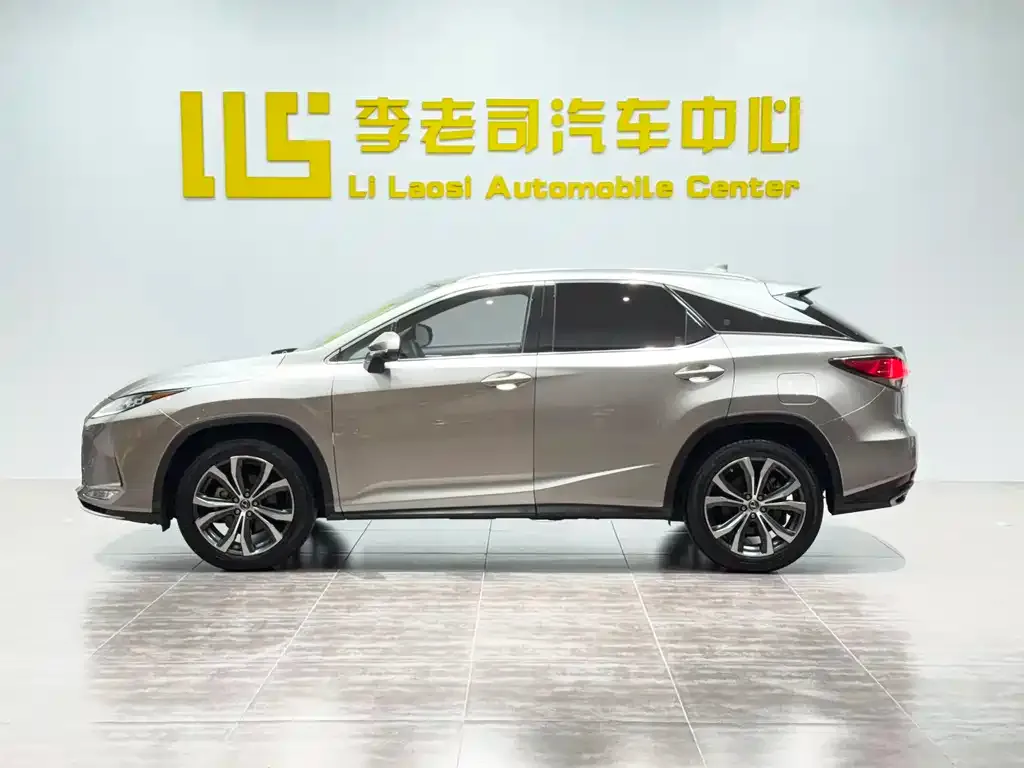 Lexus RX — фото 4