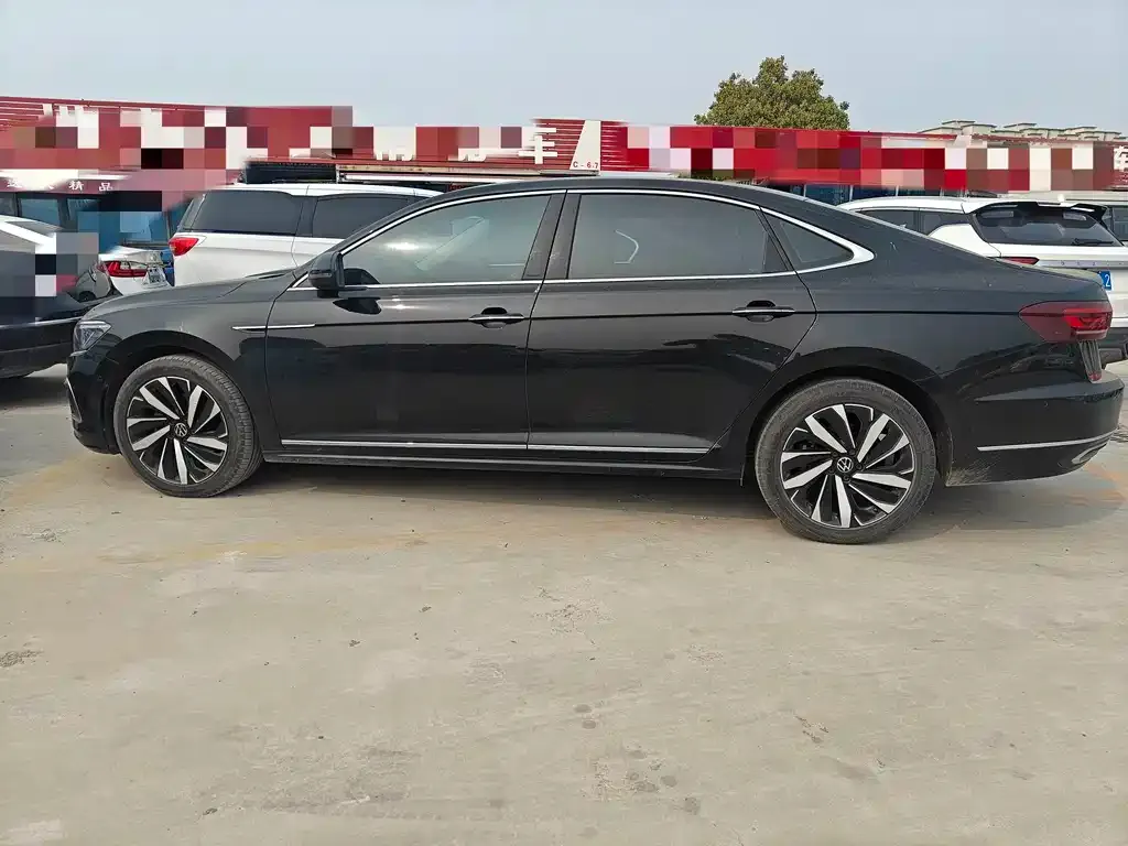 Volkswagen Passat — фото 5