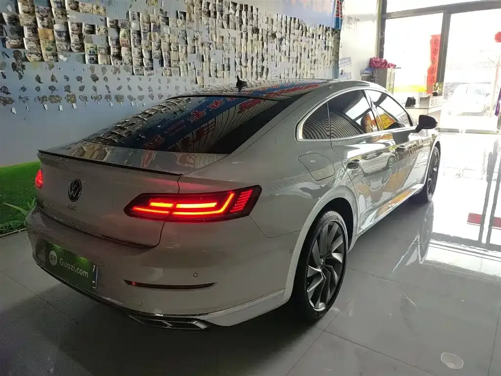 Volkswagen CC 2022 из CN, фото 10