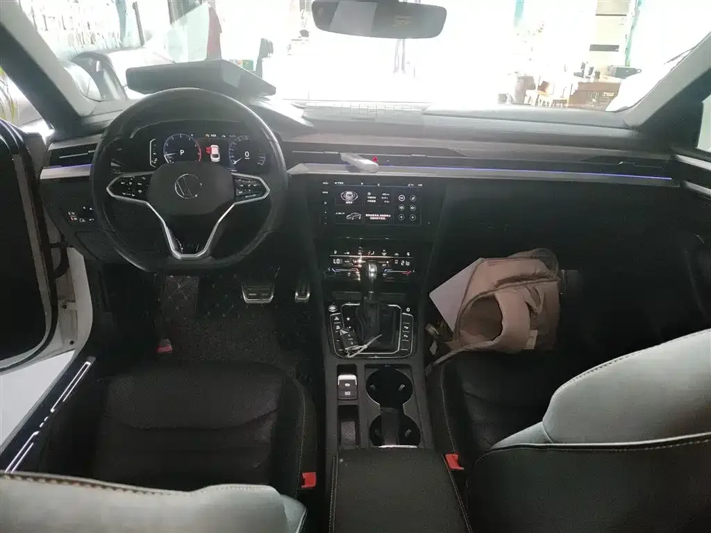 Volkswagen CC 2022 из CN, фото 5