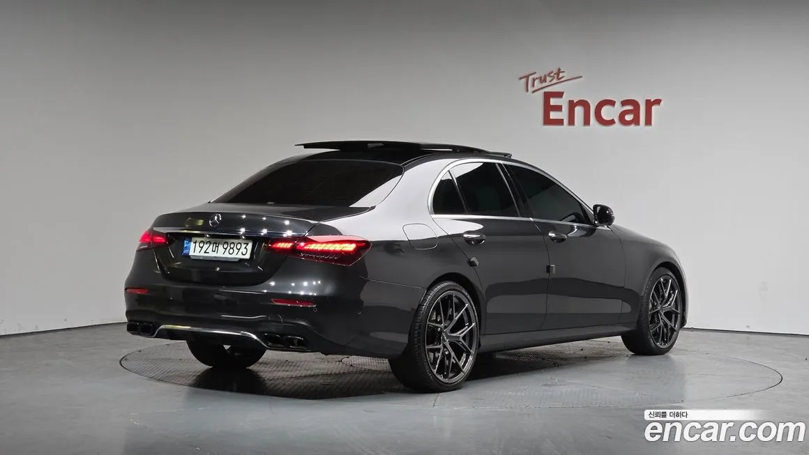 Mercedes-Benz E-Class 2021 из KR, фото 2
