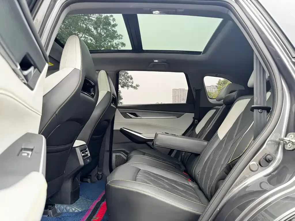 Changan CS75PLUS 2023 из CN, фото 5