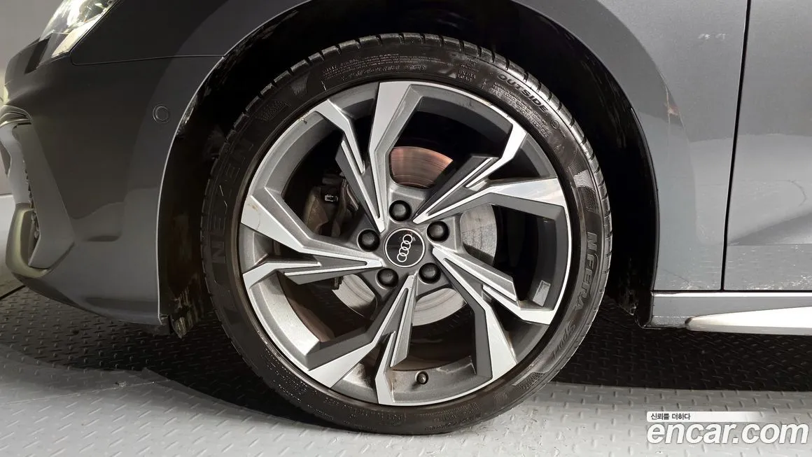 Audi A3 2023 из KR, фото 8
