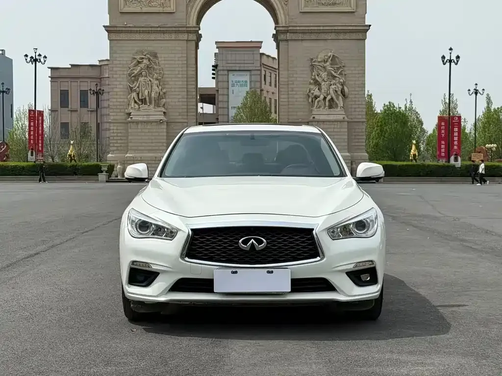Infiniti Q50L 2022 из CN, фото 4