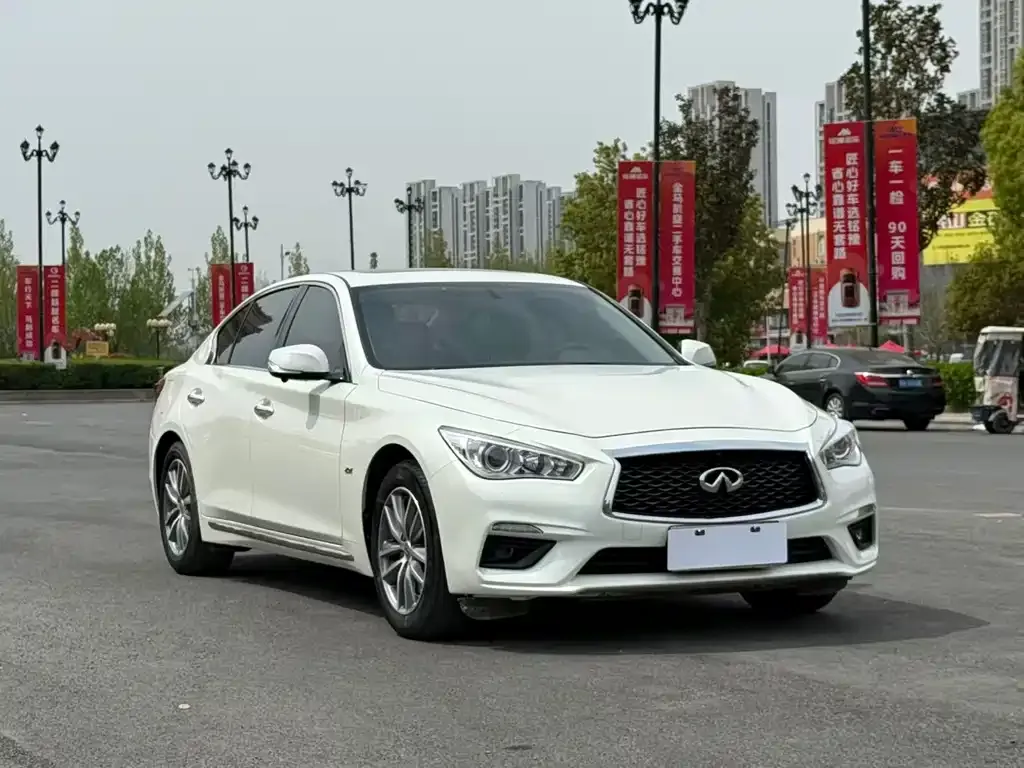 Infiniti Q50L 2022 из CN, фото 8