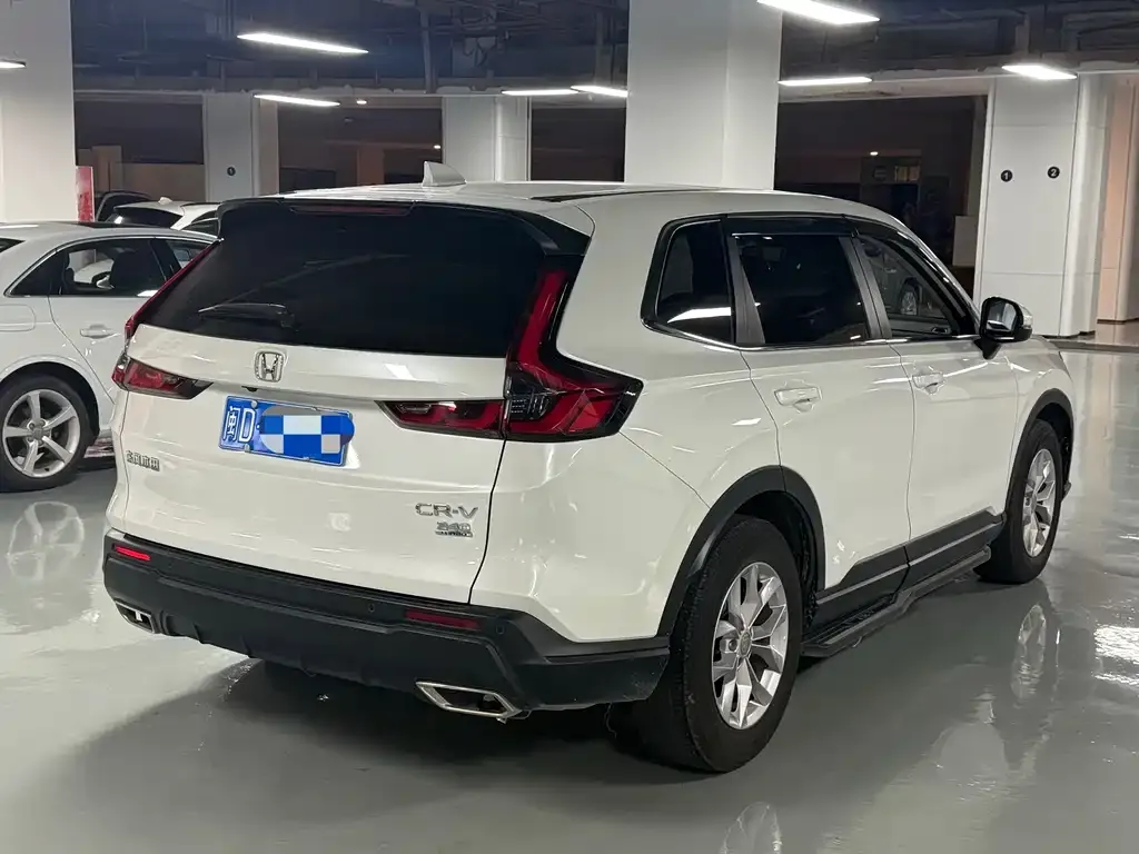 Honda CR-V 2023 из CN, фото 2