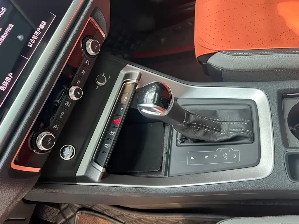 Audi Q3 2023 из CN, фото 8