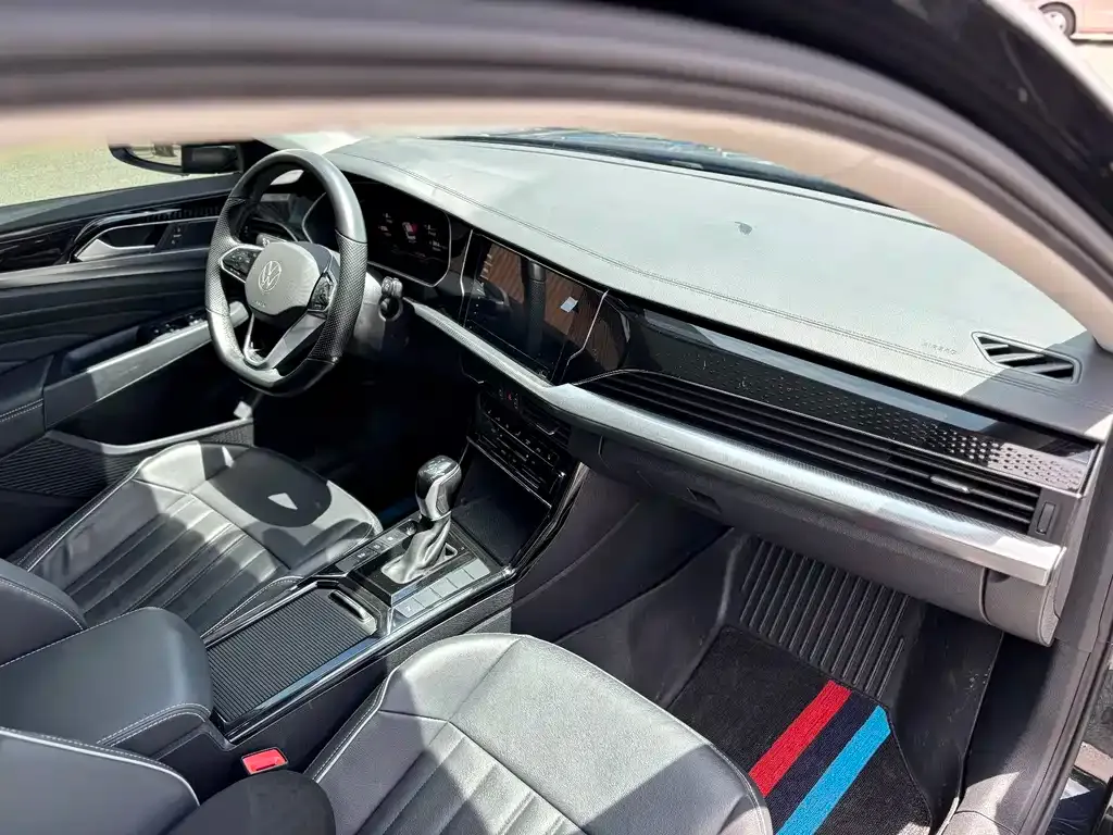 Volkswagen Passat — фото 2