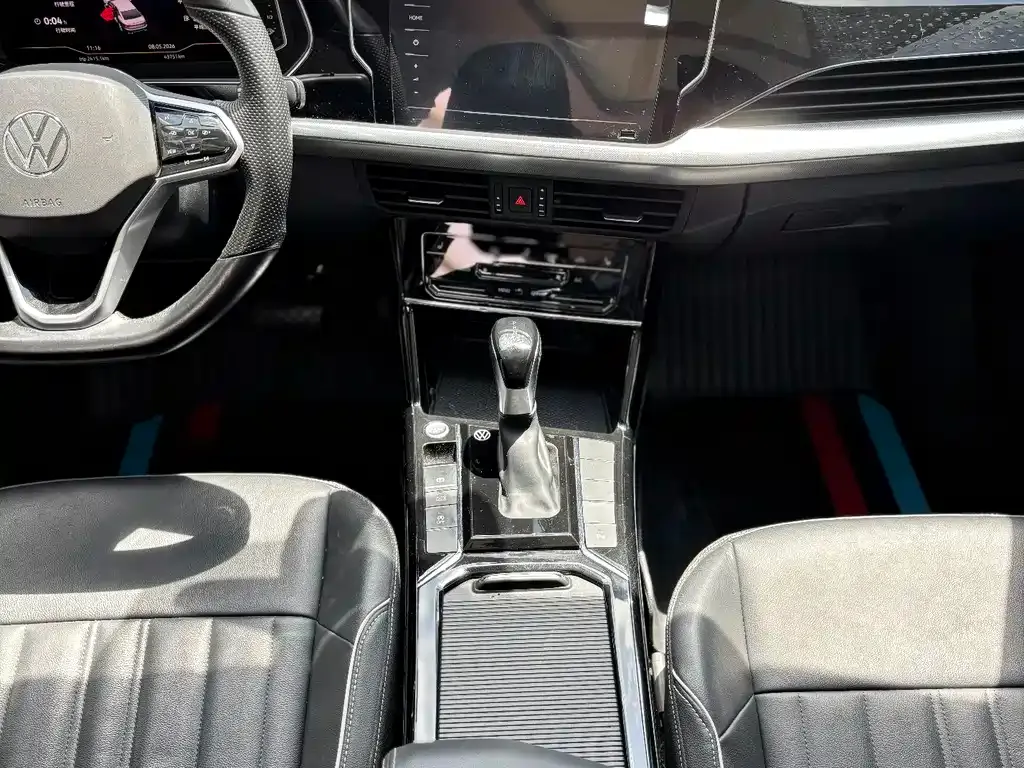 Volkswagen Passat — фото 9