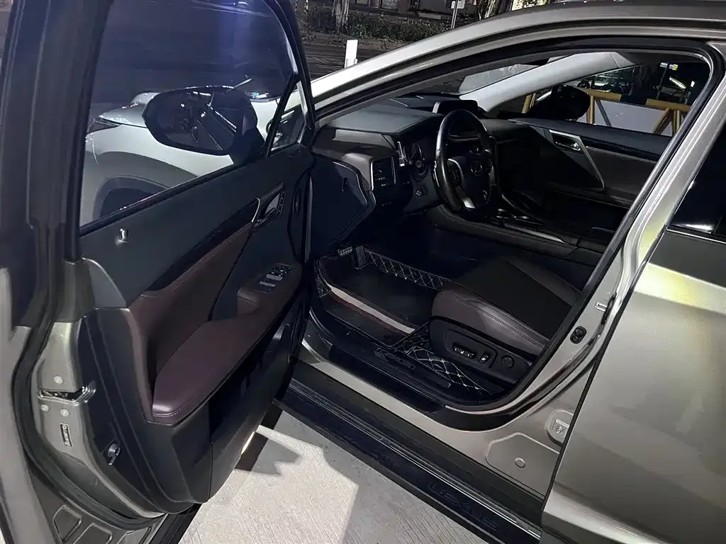 Lexus RX 2021 из CN, фото 2